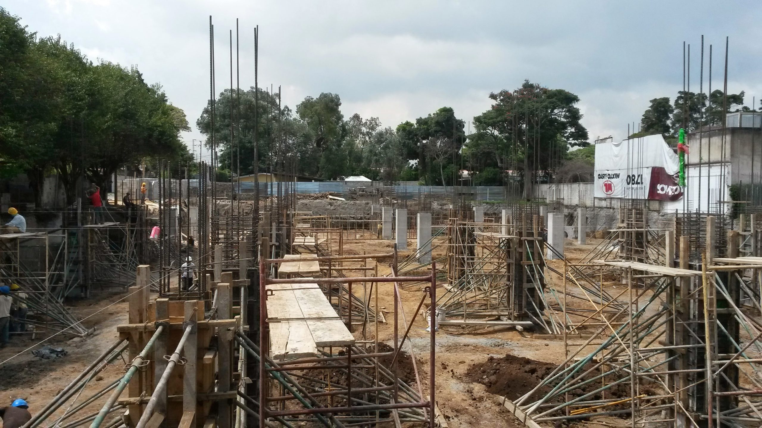 Construcción torre 2